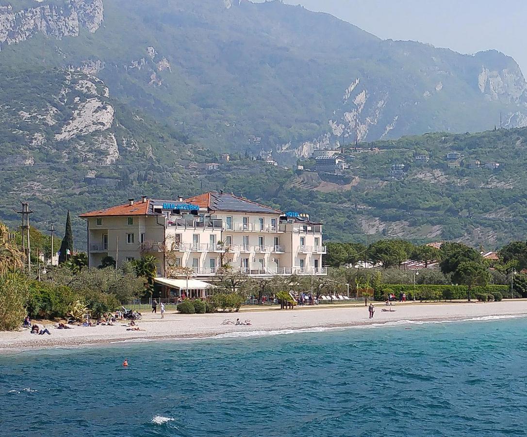 Hotel Baia Azzurra - Lake Front Torbole Sul Garda Exterior foto